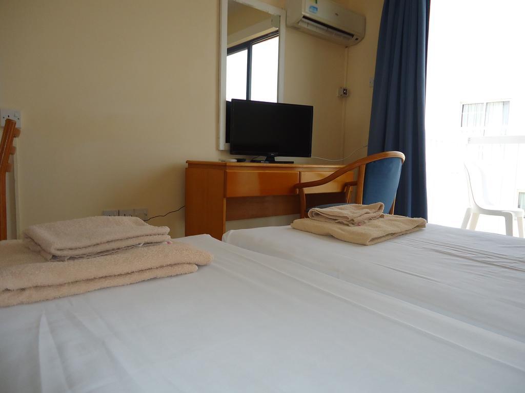 Marisa Hotel Apartments 圣纳帕 外观 照片