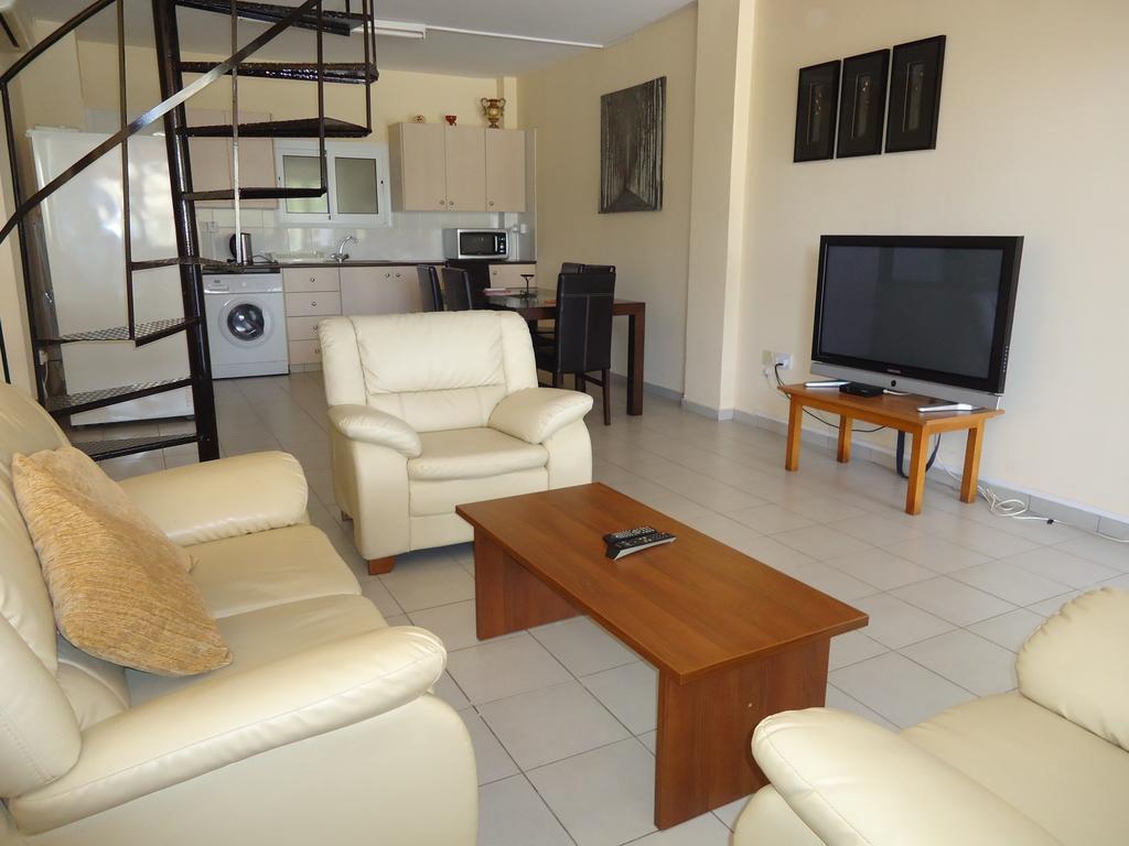Marisa Hotel Apartments 圣纳帕 外观 照片