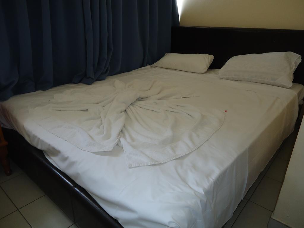 Marisa Hotel Apartments 圣纳帕 外观 照片