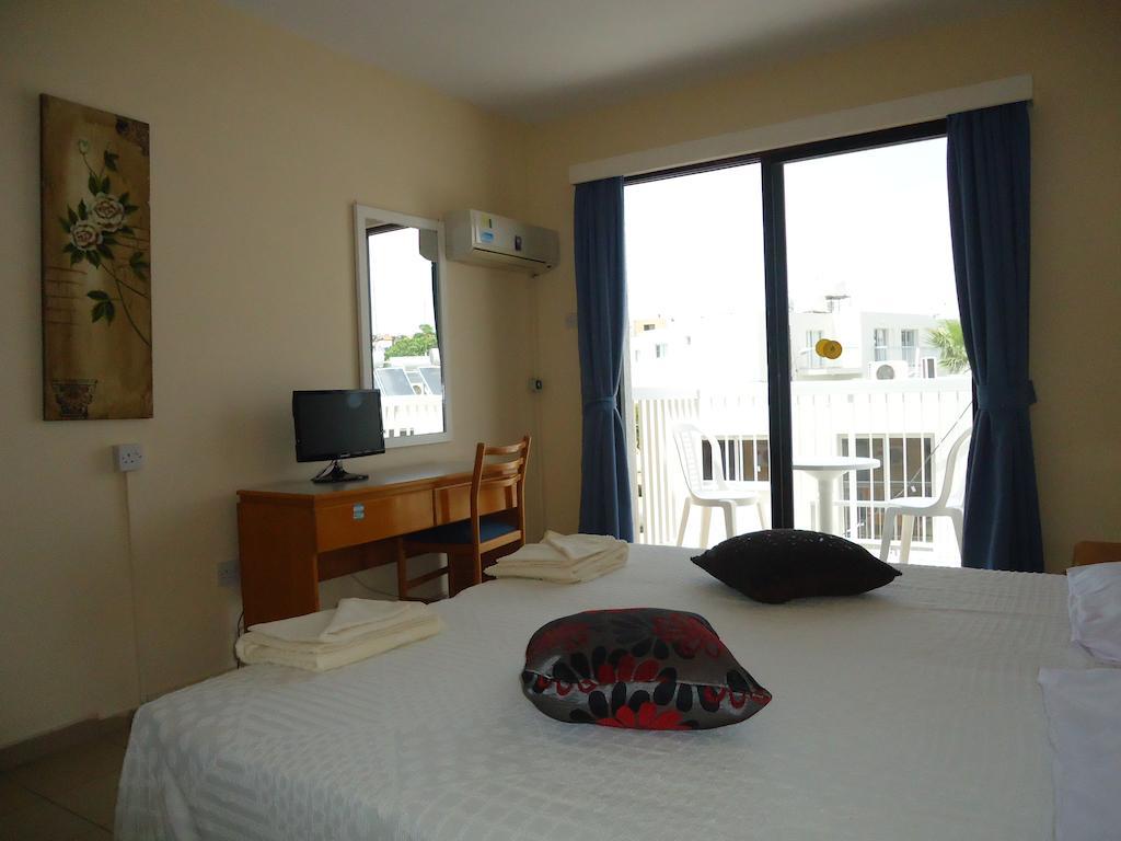 Marisa Hotel Apartments 圣纳帕 外观 照片